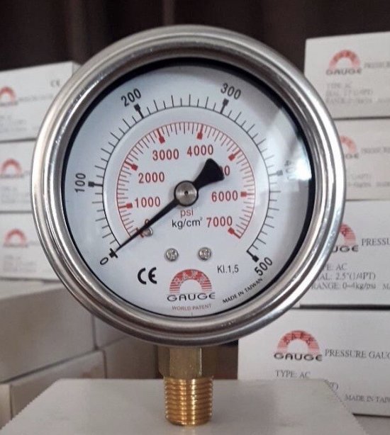 Safeguage Pressure Gauge 0-500 kg/cm2 & 0-7000 psi Dia.2.5" Conn.1/4"npt Bottom Type